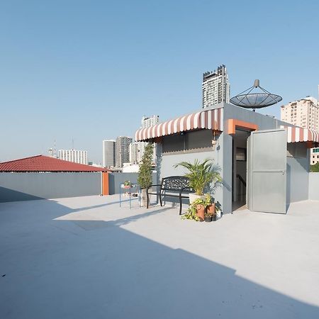 בנגקוק Baansu Hostel מראה חיצוני תמונה