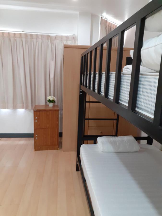 בנגקוק Baansu Hostel מראה חיצוני תמונה