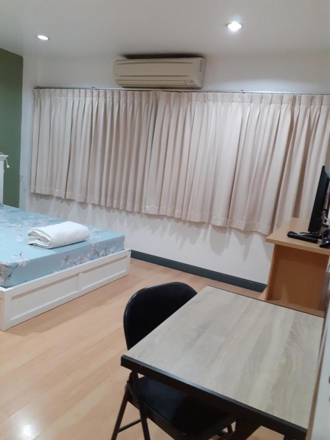 בנגקוק Baansu Hostel מראה חיצוני תמונה