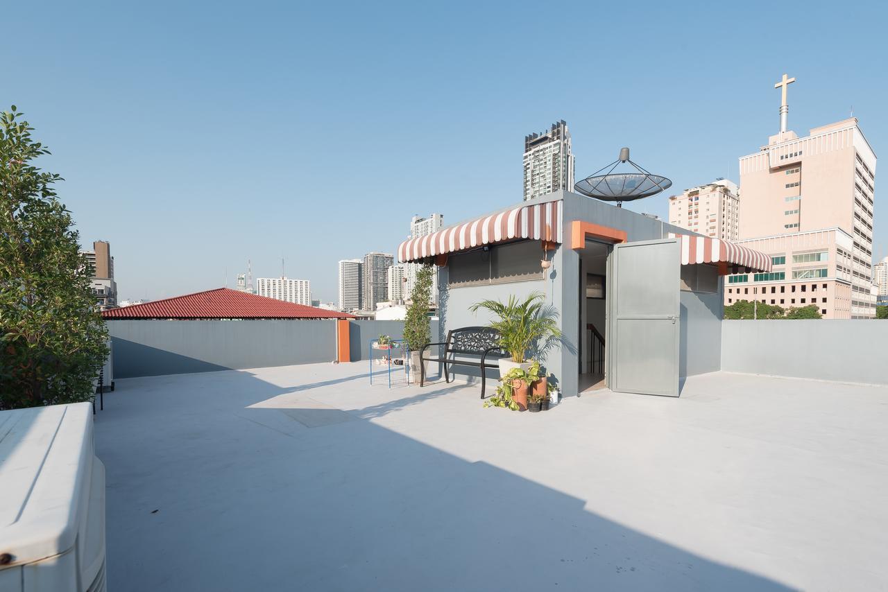בנגקוק Baansu Hostel מראה חיצוני תמונה